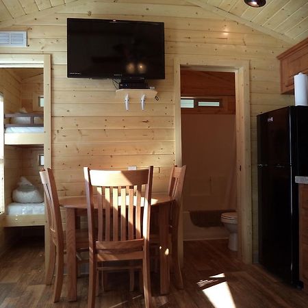 Palm Springs Camping Resort Cabin 3 棕榈荒漠 外观 照片