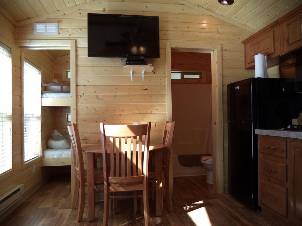 Palm Springs Camping Resort Cabin 3 棕榈荒漠 外观 照片