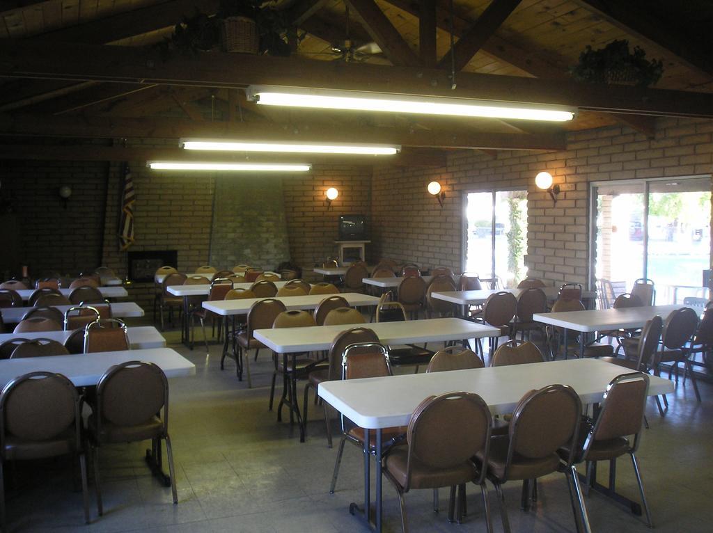 Palm Springs Camping Resort Cabin 3 棕榈荒漠 外观 照片