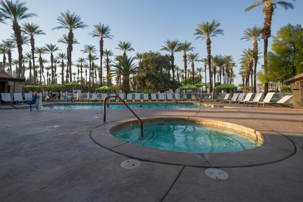 Palm Springs Camping Resort Cabin 3 棕榈荒漠 外观 照片